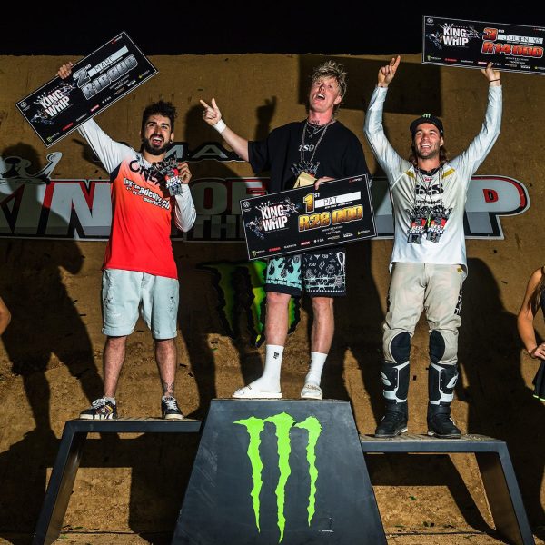 King of the Whip 1333x1333 5 Best trick updside down podium | Yamaha SA