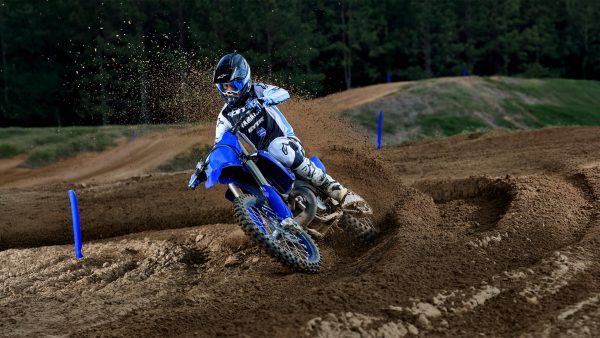 2026-Yamaha-YZ250 Gallery 1 (1)