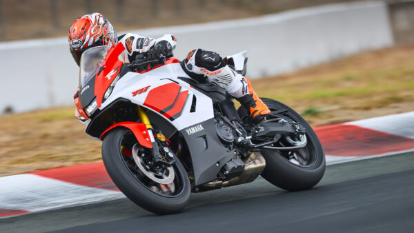2026 YZF R1 - Gallery Image 2