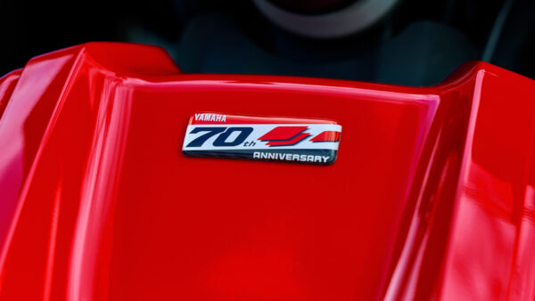 2026 YZF R1 - Gallery Image 8