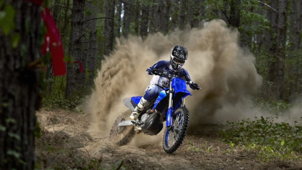 2027 YZ450 FX - Gallery Image 16