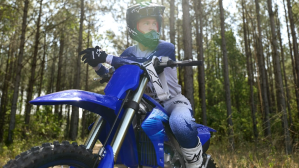 2027 YZ450 FX - Gallery Image 6