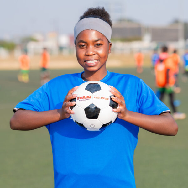 Zambia Soccer Ball Handover IMG 1 copy 2 | Yamaha SA